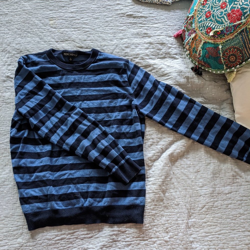 Sweater - Picture 2 of 2